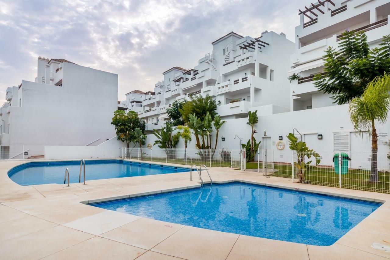 Valle Romano Golf Luxury Apartment Естепона Екстериор снимка