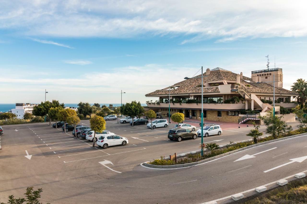 Valle Romano Golf Luxury Apartment Естепона Екстериор снимка